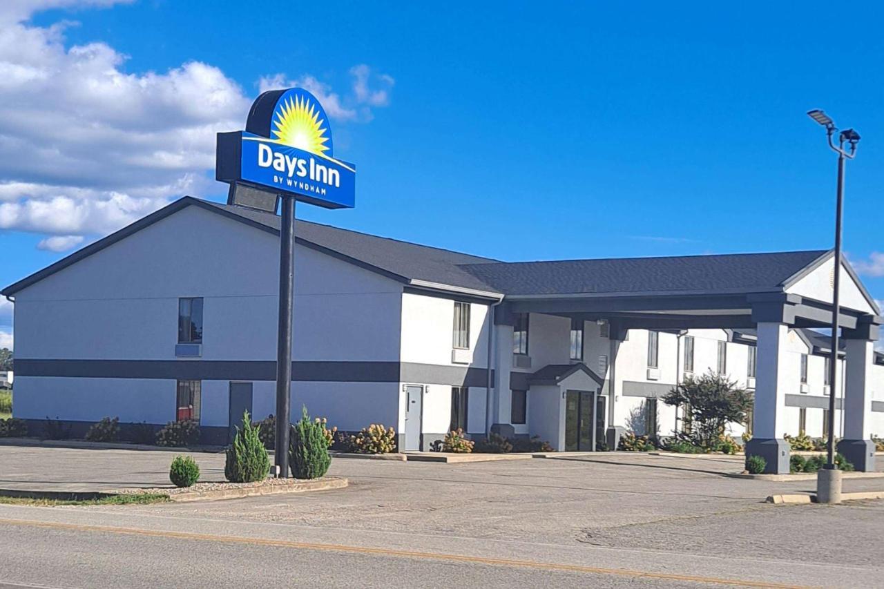 Days Inn By Wyndham Grayson Екстер'єр фото